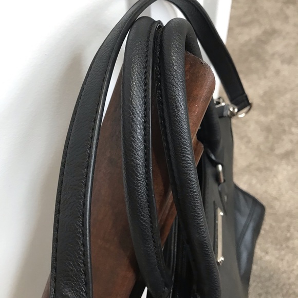 PRICE DROP 🎉 Nine West Black Crossbody - Picture 5 of 5